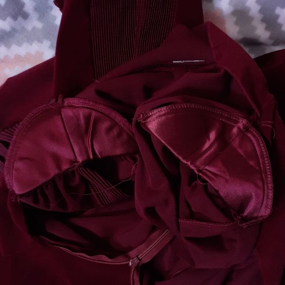 Velour ruby red maxi lounger house dress w ruffles - Picture 14 of 15